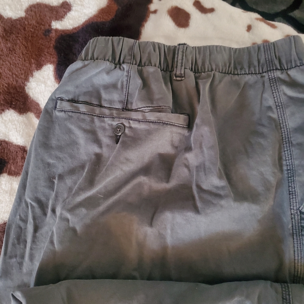 Lightweight pants - Picture 3 of 3